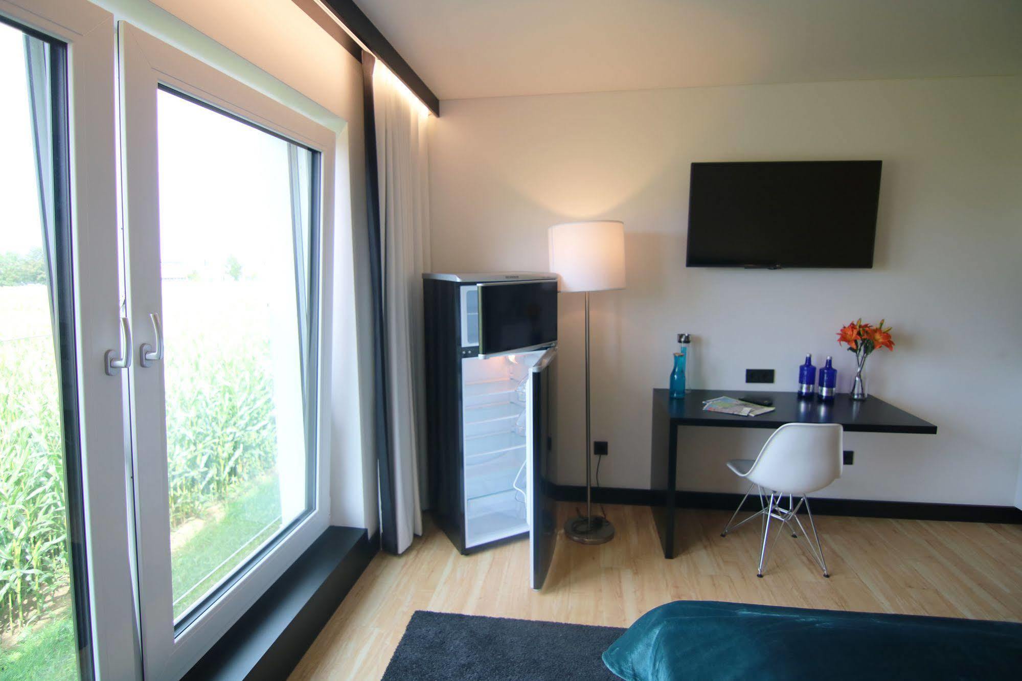 Mn Hotel By Wmm Hotels Mindelheim Kültér fotó