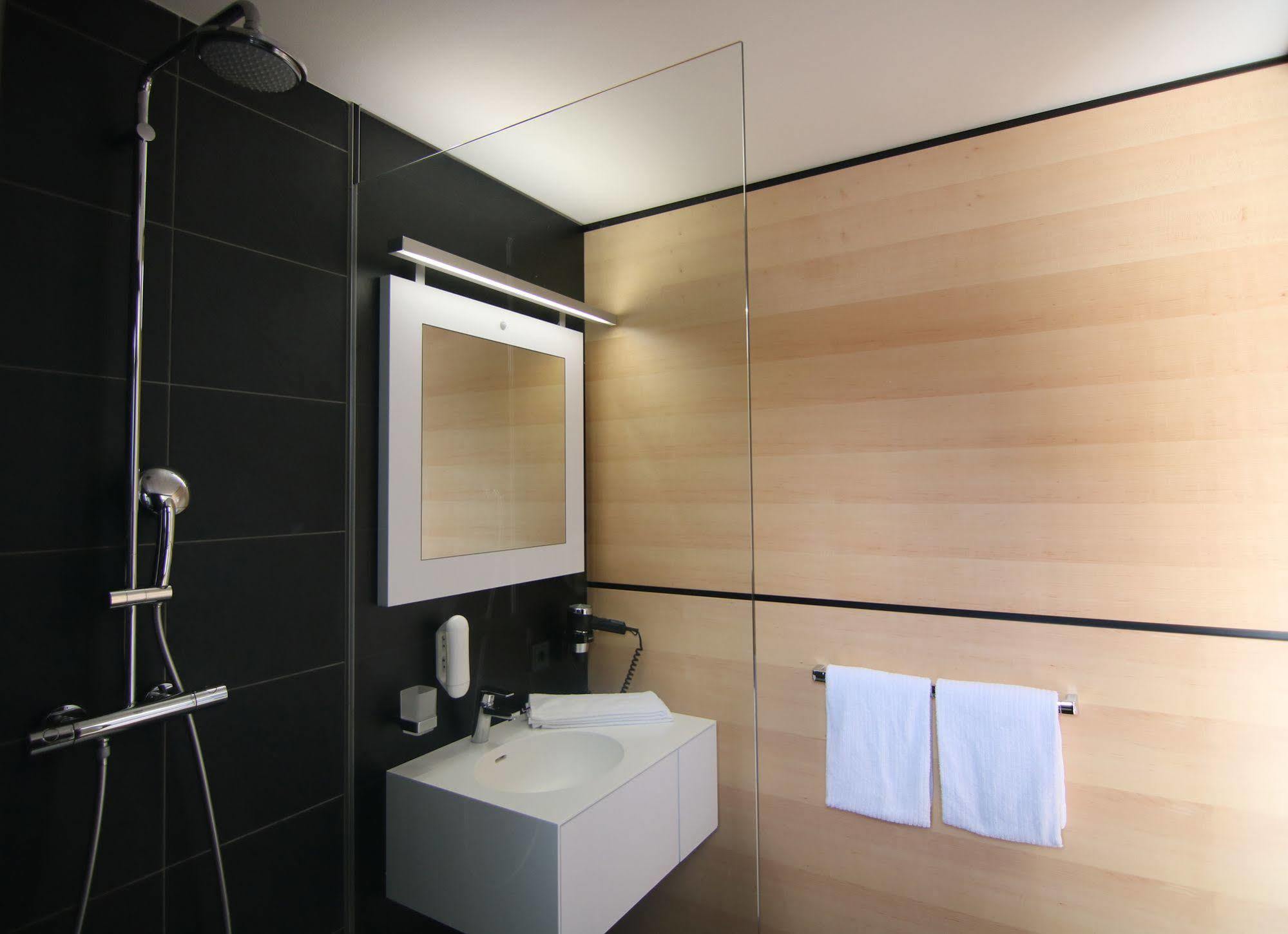 Mn Hotel By Wmm Hotels Mindelheim Kültér fotó